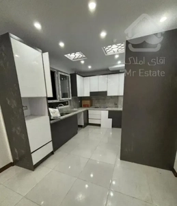 ۸۵ متر / دو خواب / فول امکانات