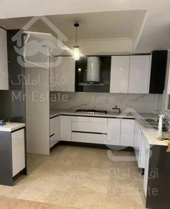 آپارتمان ١٠٠ متری اندرزگو کریمی