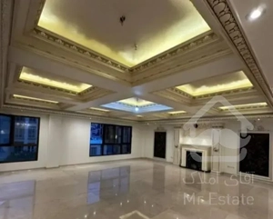 ۱۴۵متری/سالن پرده خور قدی/سرمایه گذاری/دوکله نور