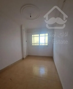 ۸۵متری داخل شهر ط۳ .املاک قیومی نیا