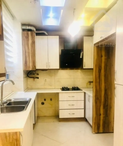 ۷۳ متر نوساز ۲ خوابه فول حوالی الستوم با ۷/۵۰۰