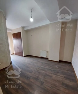 فروش ۱۳۲ متر گوهردشت فاز ۲/ ۳ خواب/ تک واحدی