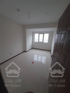 ۹۷ متر ،شمالی،واحد خام