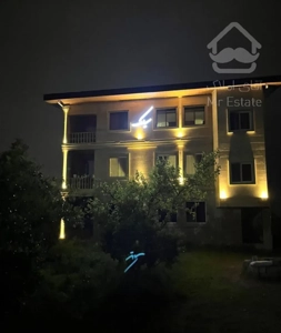 فروش آپارتمان 3 طبقه یکجا هر طبقه ۱۳۵ متر