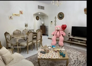 ۶۹ متر دو خواب ۸ واحدی پونک فکوری