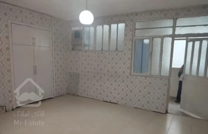 ۳۵ متری تاپ لوکیشن