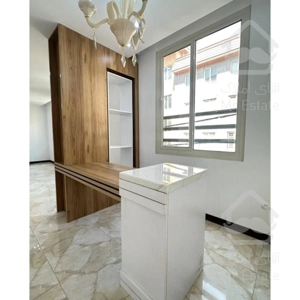 پیش خرید آپارتمان ۵۰ متری در چیتگر