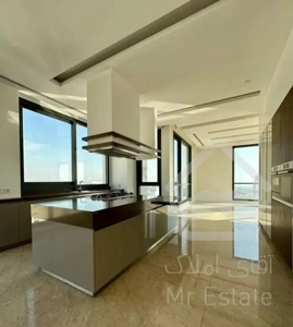 قیمت استثنایی/۱۷۰ متر دونبش جنوبی/گلشن