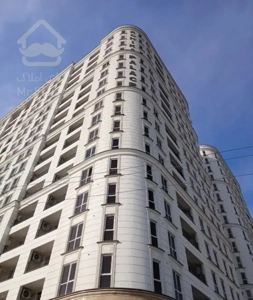 آپارتمان ویو دار طبقات بالا در رونیکا پالاس کوهک
