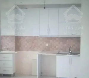 آپارتمان۷۵ متری کلیدنخورده