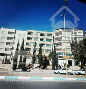 143متر3خوابه،بربلواراصلی،12واحدی،سندازاد