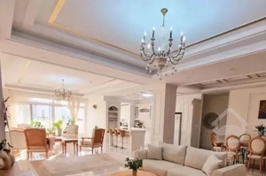 ۱۰۸متر/تک واحدی/سالن پرده خور/شخصی ساز