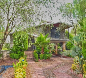 ویلا 300m/مدارک تکمیل/دنج و شهرکی