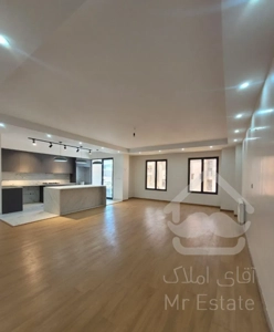 ۱۳۰متر/۴سال ساخت/تکواحدی غرق نور