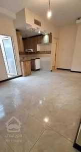 ۴۷ متری کلید نخورده