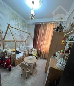 آپارتمان دوخوابه انباری تراس بالکن