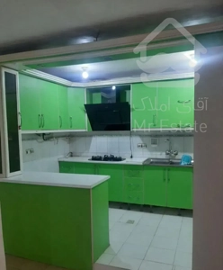 رهن ۱۰۰ متری گلستان