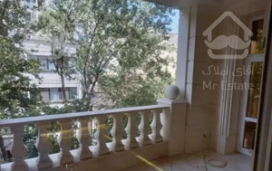 ۲۲۵متر/۳خواب/گلسنگ/فرعی دنج