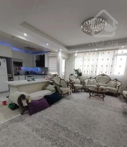 ۱۰۵متر / ۲ خواب / سالن سرتاسرپرده خور