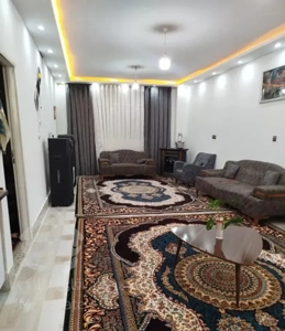 باغچه۲۲۰مترویلایی شیک داخل بافت ماریان آب برق گاز