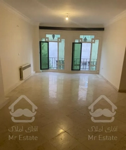 110متر وسط میدان تجریش