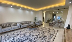 آپارتمان ساحلی ویو ابدی دریا دیزاین شده سند تک برگ