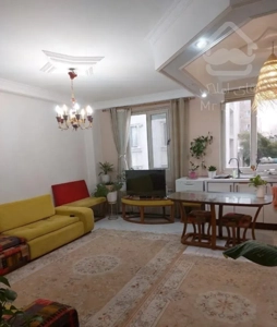 فروش آپارتمان ۲ خوابه طبقه ۱ با پارکینگ