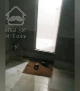 فروش خانه  ۱۰۰ متری  طبقه دوم راه جدا