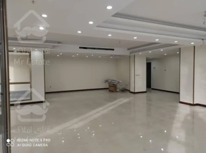 ۱۴۶متر دریاچه چیتگر منطقه۲۲ ملک رویایی شما