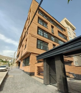 شهرک یاس/ویو ابدی / کلید نخورده / لابی سرایدار