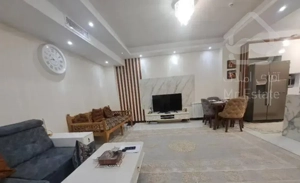 ۷۰متر/فول امکانات/خوش‌نقشه/غرق نور/جیحون