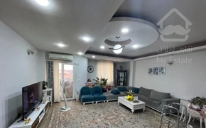 واحد ۱۰۱ متری/پارکینک سندی/اطبا