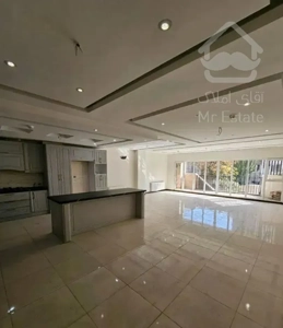 آپارتمان ۱۸۵متر ۳خواب/میدان اسبی/تک واحدی/۲پارکینگ