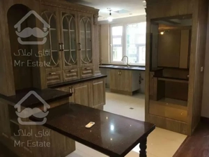 ۱۲۷ متر ۳ خواب واقع در فردوس شرق