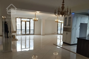 ۱۹۱متر چهار خواب(۱مستر)/ ظهیرالدوله بدون مشرف