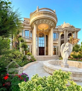 کاخ ویلا600متری/استخرداخلی/باسند