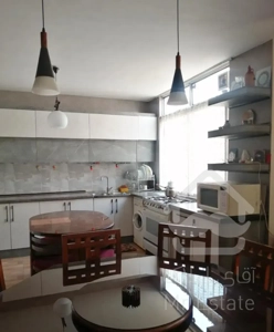 آپارتمان 150 متری سه خواب بازسازی شده