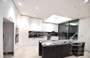 آپارتمان ۱۳۵متر تک واحدی فول جنت آباد مرکزی