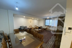 اپارتمان ۱۱۰ متر دو خوابه نور شمال جنوب،طبقه ۳