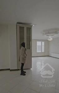 ((شهرک آزادی ۸۳ متر با پارکینگ نقشه بی نقص))