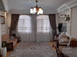 آپارتمان ۸۰ متر ( سالن پرده خور ) شهرزیبا