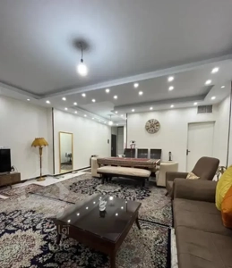 یه واحد شیک عالی رو به نما 113M