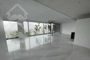 بوکان مولتی برند ۳ پارکینگ ویو پانامرا