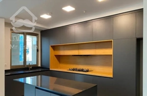 140 متر، نوساز کلید نخورده