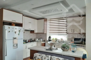 آپارتمان120متری شمال کاخ فول امکانات