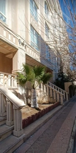 آپارتمان ۷۰ متری ۲ خوابه فول امکانات تاپ لوکیشن