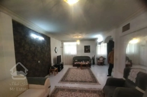 ۱۳۰متر ۲خواب طبقه اول تکواحدی (بازسازی شده)