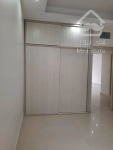 اپارتمان۱۲۰متری ۲ خواب، فول امکانات، نورگیر عالی ، نوساز کلید نخورده