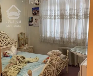 آپارتمان ٨۶متری دوخوابه حوالی مترو صادقیه