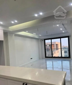 ۸۴متر دو خواب  دو نبش  نقشه عالی پارکینگ همکف